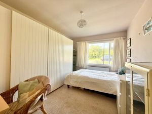 Photo 11- click for photo gallery